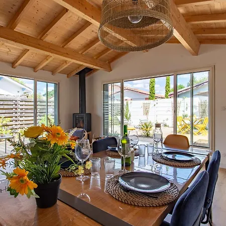Maison Renovee Avec Jardin Et Terrasse Ferienhaus