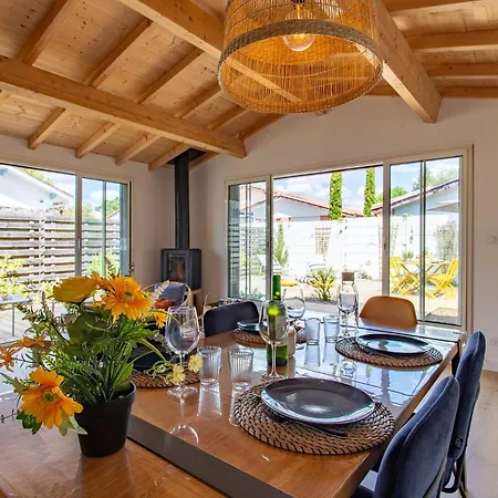 Maison Renovee Avec Jardin Et Terrasse Ferienhaus *